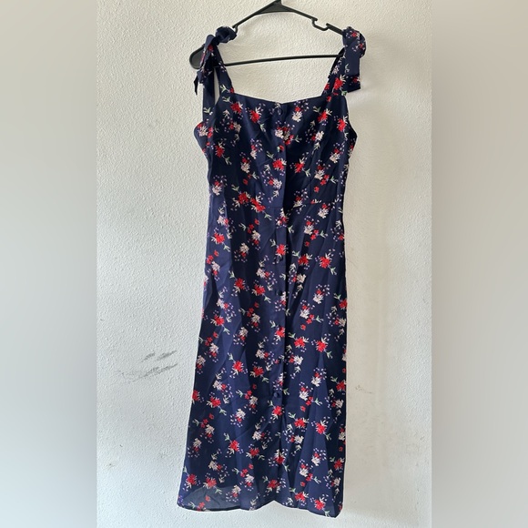 RIHOAS Dresses & Skirts - Rihoas Navy Blue Floral Tie Straps Midi Dress